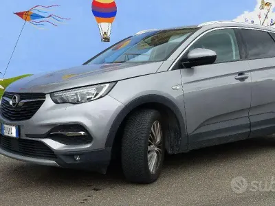Usata Opel Grandland X 131 CV (96 kW) 2019 Grigio SUV
