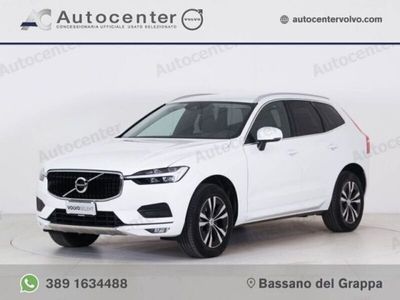 usata Volvo XC60 B4 (d) AWD Geartronic Momentum Pro