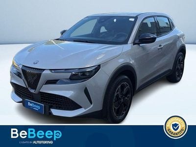 Usata Alfa Romeo Junior 114 kW (156 CV) 2025 Bianco pastello SUV
