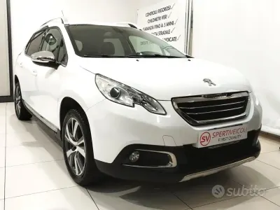 Occasion Peugeot 2008 Allure 115 ch (84 kW) 2015 Blanc SUV