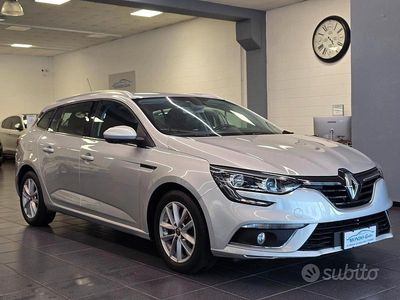 Usata Renault Mégane GrandTour Business 116 CV (85 kW) 2019 Argento Station wagon