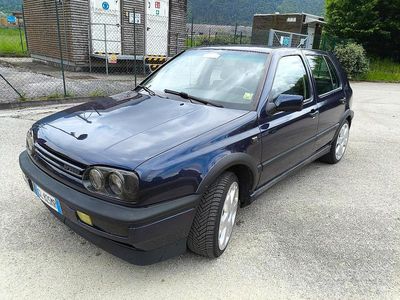 Usata VW Golf III 176 CV (129 kW) 1995 Blu Utilitaria