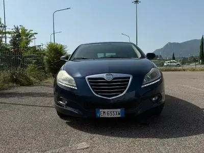Usata Lancia Delta 105 CV (77 kW) 2012 Bluazzurro Utilitaria