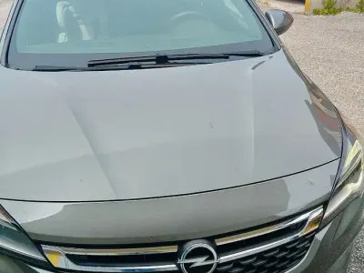 Usata Opel Astra Innovation 136 CV (100 kW) 2019 Berlina