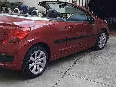 Usata Peugeot 207 CC 120 CV (88 kW) 2008 Rosso Cabrio