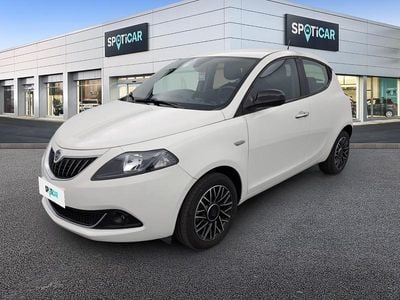 Usata Lancia Ypsilon S 69 CV (50 kW) 2024 Bianco Utilitaria