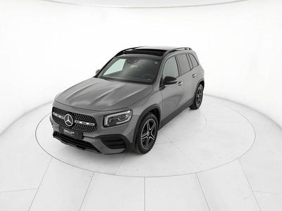 Usata Mercedes GLB200 Premium 150 CV (110 kW) 2022 Grigio SUV