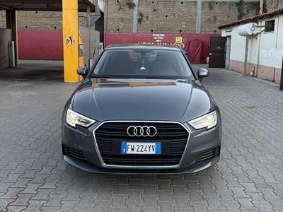 Usata Audi A3 Ambiente 116 CV (85 kW) 2019 Grigio Berlina