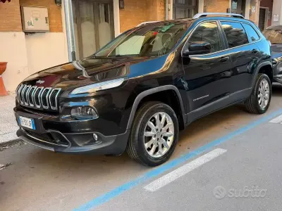 Usata Jeep Cherokee 200 CV (147 kW) 2015 Nero SUV
