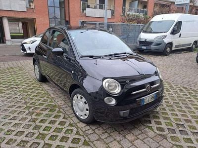 Nero Usata 2010 Fiat 500 Lounge Utilitaria | 4650 € (Buon prezzo)