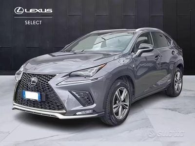 Usata Lexus NX300h Sport Line 197 CV (144 kW) 2020 Sonic titanium SUV