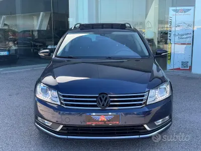 Usata VW Passat Highline 177 CV (130 kW) 2014 Bianco Berlina