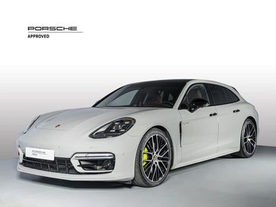 Porsche Panamera 4