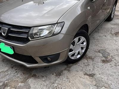 Usata Dacia Logan 75 CV (55 kW) 2013 Marrone Station wagon