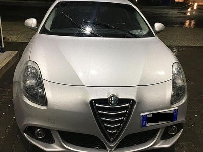 Usata Alfa Romeo Giulietta 120 CV (88 kW) 2016 Grigio Utilitaria