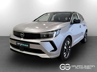 Usata Opel Grandland X Business Elegance 181 CV (133 kW) 2024 Kontrast grey SUV