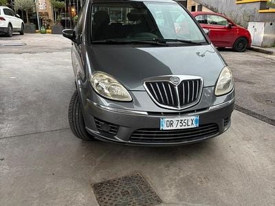 Usata Lancia Musa 2008 Grigio Monovolume