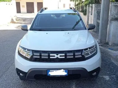 Usata Dacia Duster 101 CV (74 kW) 2024 Bianco SUV