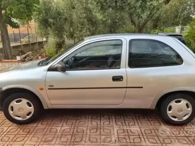 Usata Opel Corsa 1997 Grigio Utilitaria