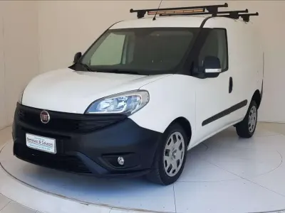 Usata Fiat Doblò 135 CV (99 kW) 2016 Bianco Monovolume