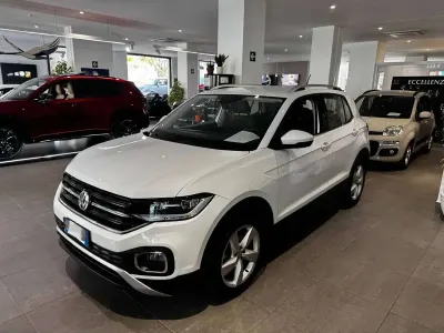 Usata VW T-Cross Advance 95 CV (69 kW) 2019 Bianco SUV