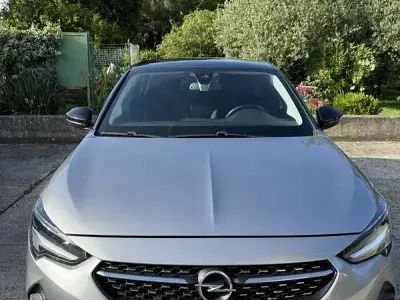 Usata Opel Corsa Elegance 101 CV (74 kW) 2021 Utilitaria