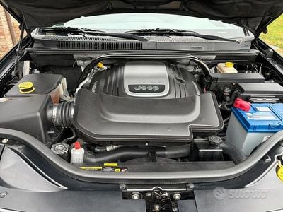 Usata Jeep Grand Cherokee 326 CV (239 kW) 2005 Nero SUV