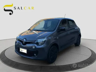 Usata Renault Twingo SE 69 CV (50 kW) 2019 Grigio Utilitaria
