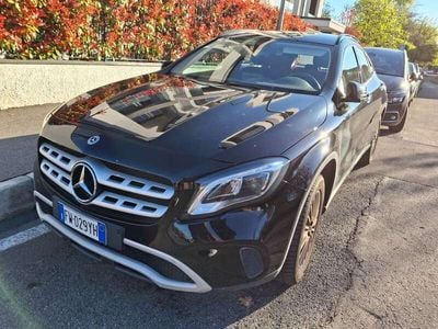 Mercedes GLA200