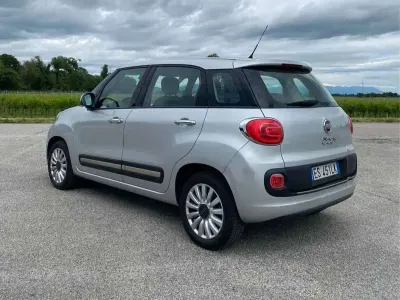 Usata Fiat 500L Living 84 CV (61 kW) 2013 Argento Monovolume