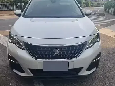 Usata Peugeot 3008 Active 131 CV (96 kW) 2017 Bianco SUV