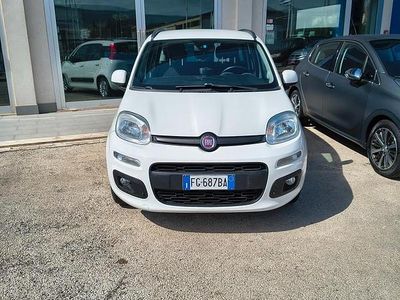 Usata Fiat Panda Lounge 69 CV (50 kW) 2016 Bianco Utilitaria