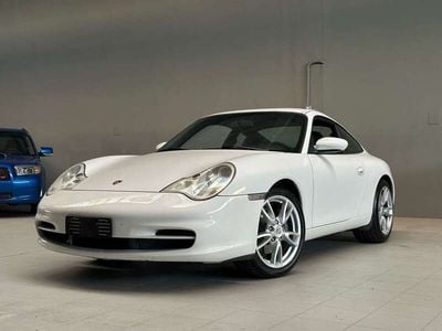 Usata Porsche 911 Carrera 320 CV (235 kW) 2002 Bianco Coupé