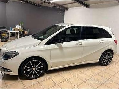 Usata Mercedes B180 Premium 109 CV (80 kW) 2014 Monovolume