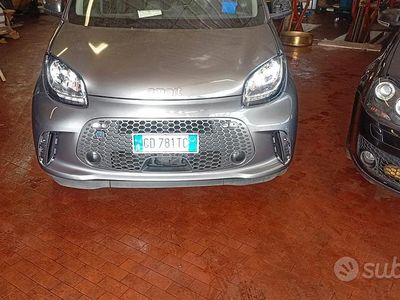Usata Smart ForFour Electric Drive 41 kW (56 CV) 2021 Grigio Utilitaria