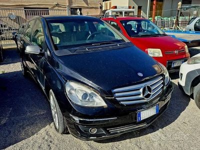 Usata Mercedes B200 2007 Nero Monovolume