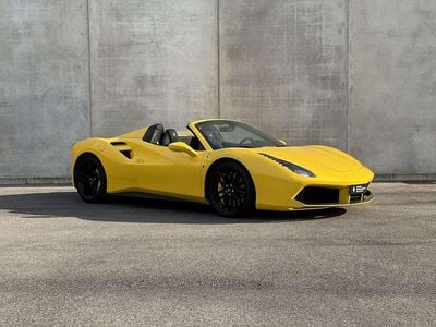 Usata Ferrari 488 669 CV (492 kW) 2019 Giallo Cabrio