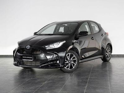 Usata Toyota Yaris Hybrid Trend 116 CV (85 kW) 2022 Grigio Berlina