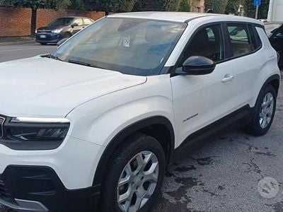 Usata Jeep Avenger Altitude 100 CV (73 kW) 2024 Bianco SUV