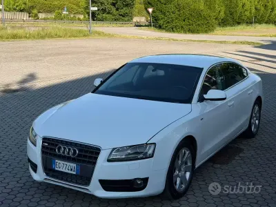 Usata Audi A5 Advanced 143 CV (105 kW) 2011 Bianco Coupé