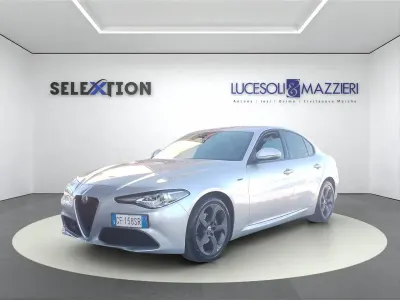 Usata Alfa Romeo Giulia Sprint 190 CV (139 kW) 2021 Grigio Berlina
