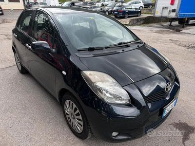 usata Toyota Yaris 1.3 benzina