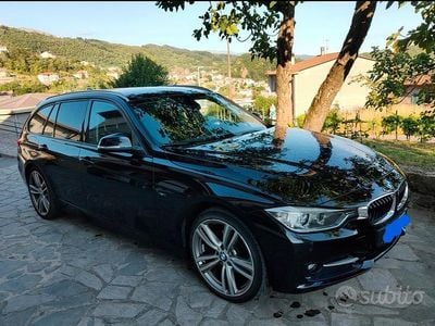 Usata BMW 320 Sport Line 184 CV (135 kW) 2014 Nero Station wagon
