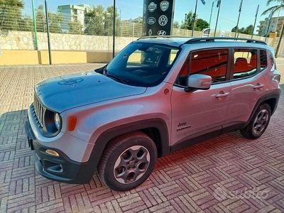 Occasion Jeep Renegade Longitude 120 ch (88 kW) 2016 Gris SUV