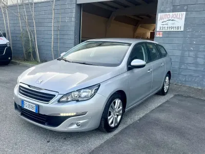 Usata Peugeot 308 SW Allure 120 CV (88 kW) 2016 Other Station wagon