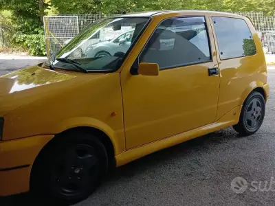 Usata Fiat 500 54 CV (39 kW) 1995 Giallo Utilitaria