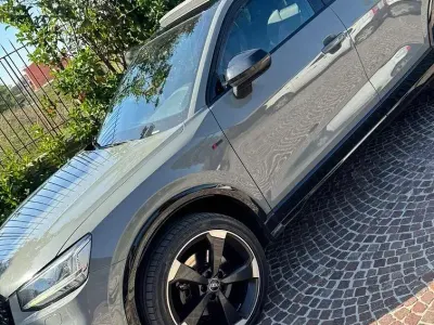 Usata Audi Q2 S-Line 150 CV (110 kW) 2017 Grigio SUV