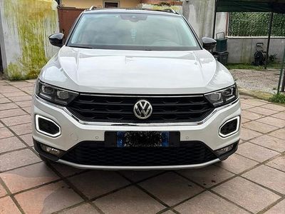 Usata VW T-Roc Advance 150 CV (110 kW) 2020 Bianco SUV