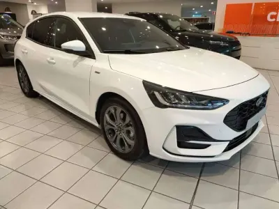 Nuova Ford Focus ST-Line 125 CV (91 kW) 2026 Frozen white  Berlina