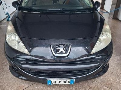 Usata Peugeot 207 70 CV (51 kW) 2007 Berlina